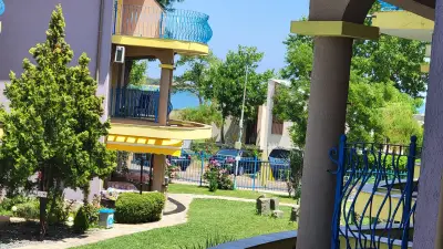 Garden Beach Apartment 28