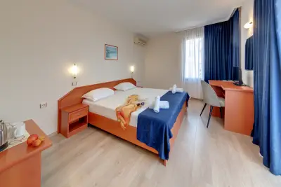 Amon Ra Hotel