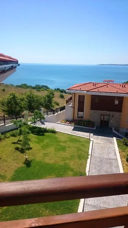 Просторно студио с морски изглед