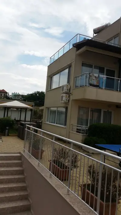 Вила Виа Понтика