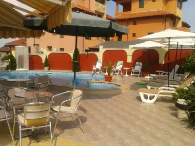 PERLA BEACH