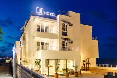 JI HOTEL