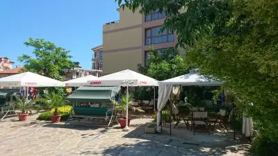 Хотел Кандрови