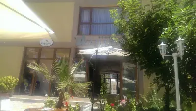 Хотел Кандрови