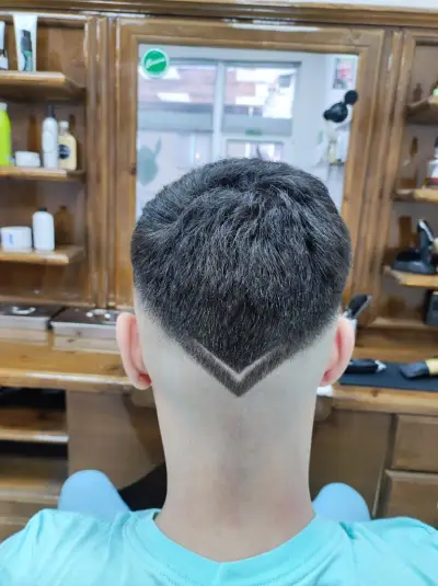 THE VIKING'S BARBER