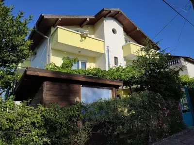 Къща за гости Василеви Синеморец - Guest House Vasilevi Sinemorets