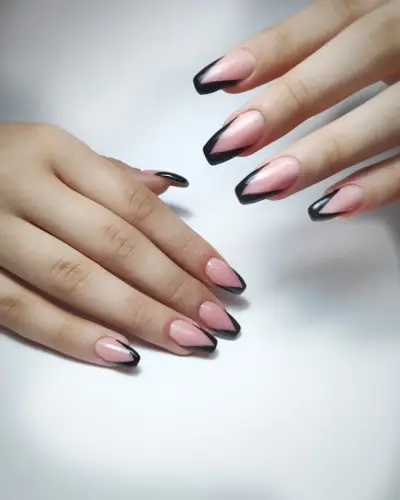 Darri's nails