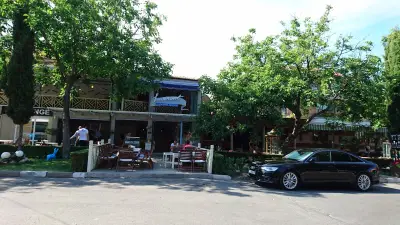 Къща за гости Костадинови