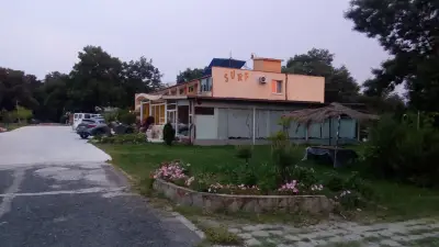 Хотел Сърф