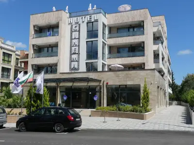 Cinema Hotel