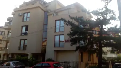 Хотел Милан