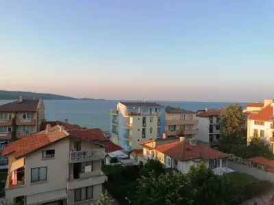 Къща за гости Паунови