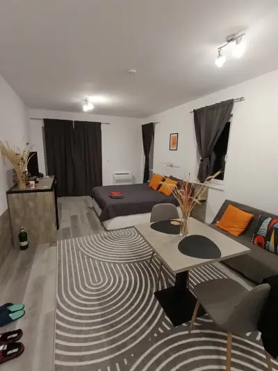 Rooms Zora