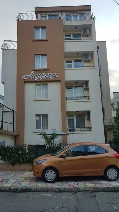 Къща за гости Адрия