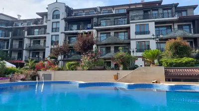 Rose Gardens Apart Hotel