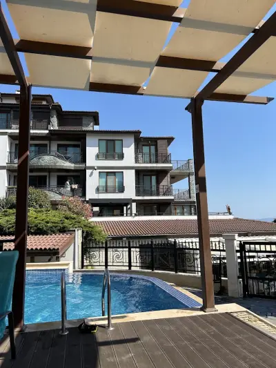 Rose Gardens Apart Hotel