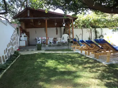Guest House Drazhev