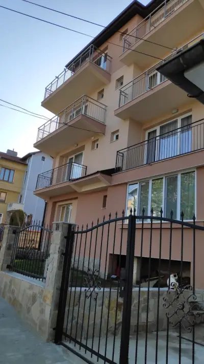 Къща за гости Снежа/ Guest house Snezha