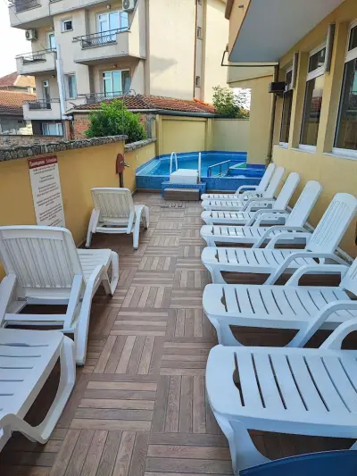 Boston Guest House And Apartment