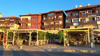 Panorama Blue Family Hotel - Free Parking