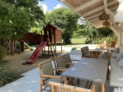Friends Boutique Hotel