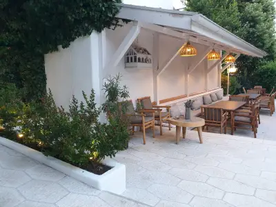 Friends Boutique Hotel