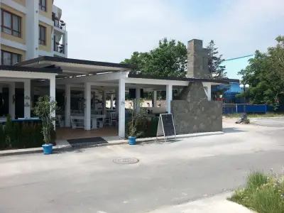 Лозенец Вю Хотел