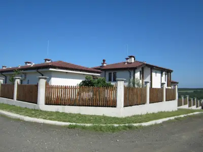 Vis Velika
