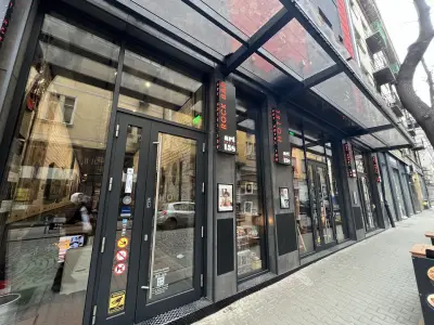 Art Hotel 158