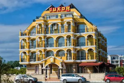 Хотел Луксор