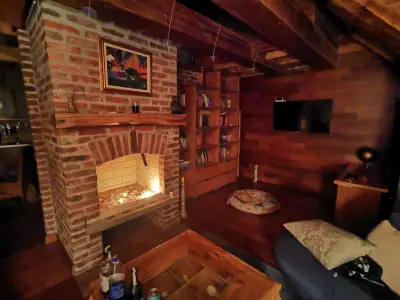 Karina Art Apartments