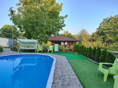 Guest House 51