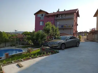 Guest House 51