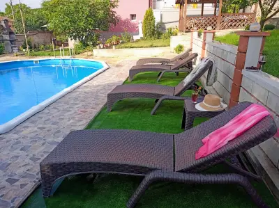 Guest House 51