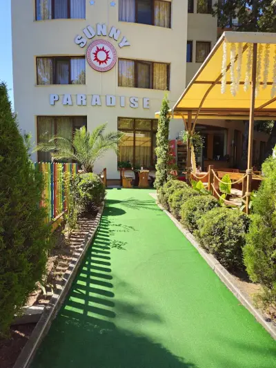 ХОТЕЛ SUNNY PARADISE