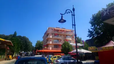 Хотел Хит