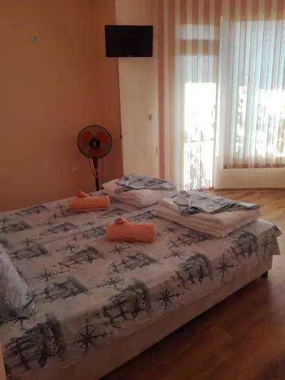 Атес