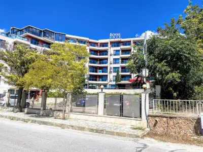 Royal Cove ApartHotel - Self-catering