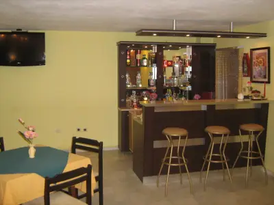 Къща за гости "Слави" / Guest house "Slavi"