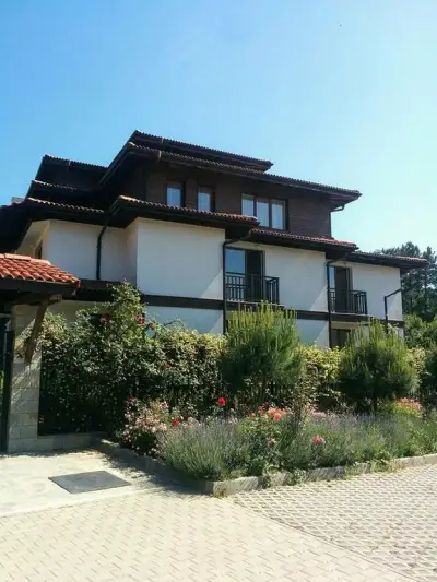 Limani Guest house