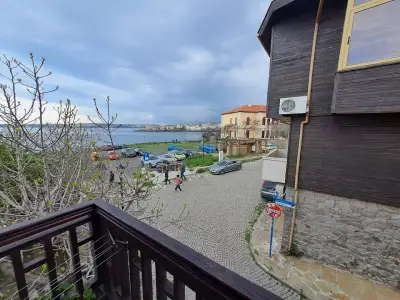 Безкрайна Синева Къща за Гости