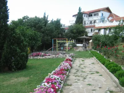 Хотел Гамартата