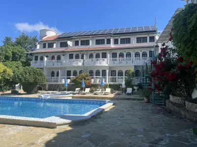Хотел Гамартата
