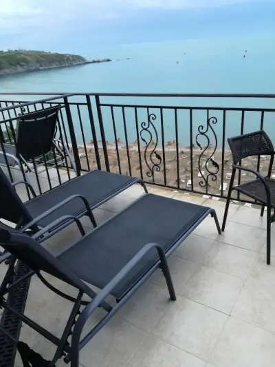 Villa Lazuren Bryag