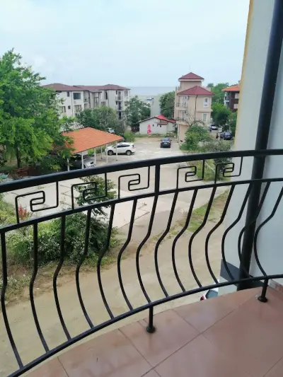 Семеен хотел Денз