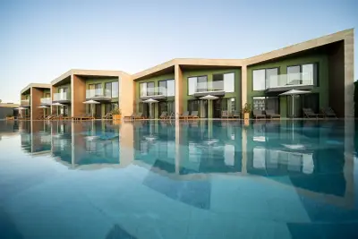 HVD Reina del Mar - Premium Spa Service & Free Parking