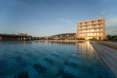 HVD Reina del Mar - Premium Spa Service & Free Parking