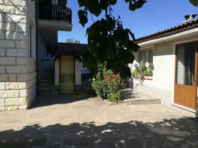 Atanasovi House