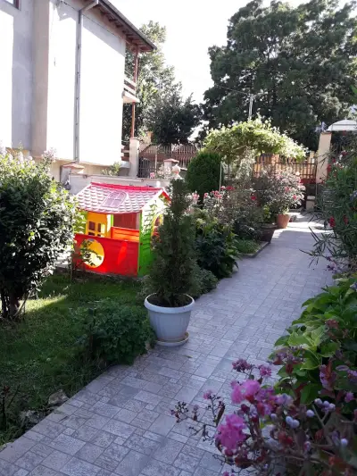 Дом Захариеви