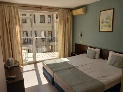 Valeo Hotel